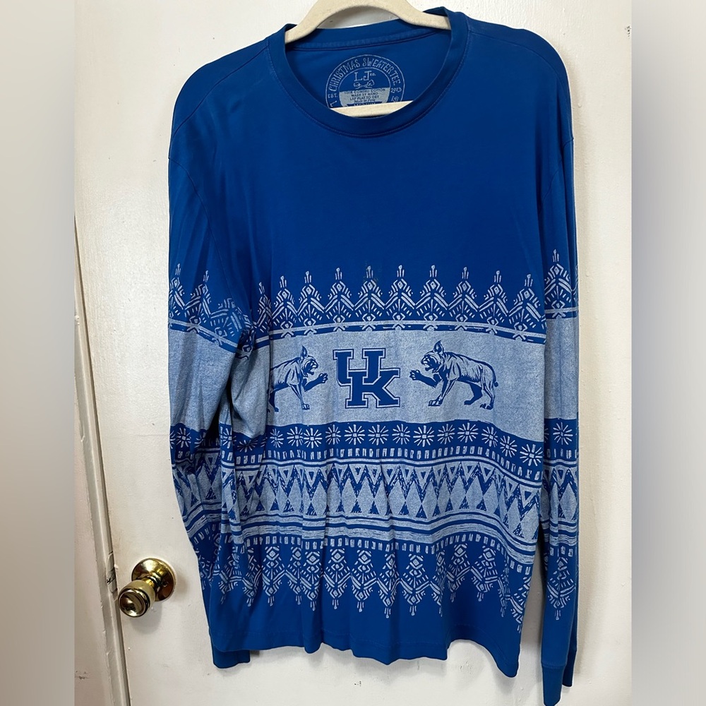 Lauren James Co. Christmas Sweater Tee Medium University of Kentucky